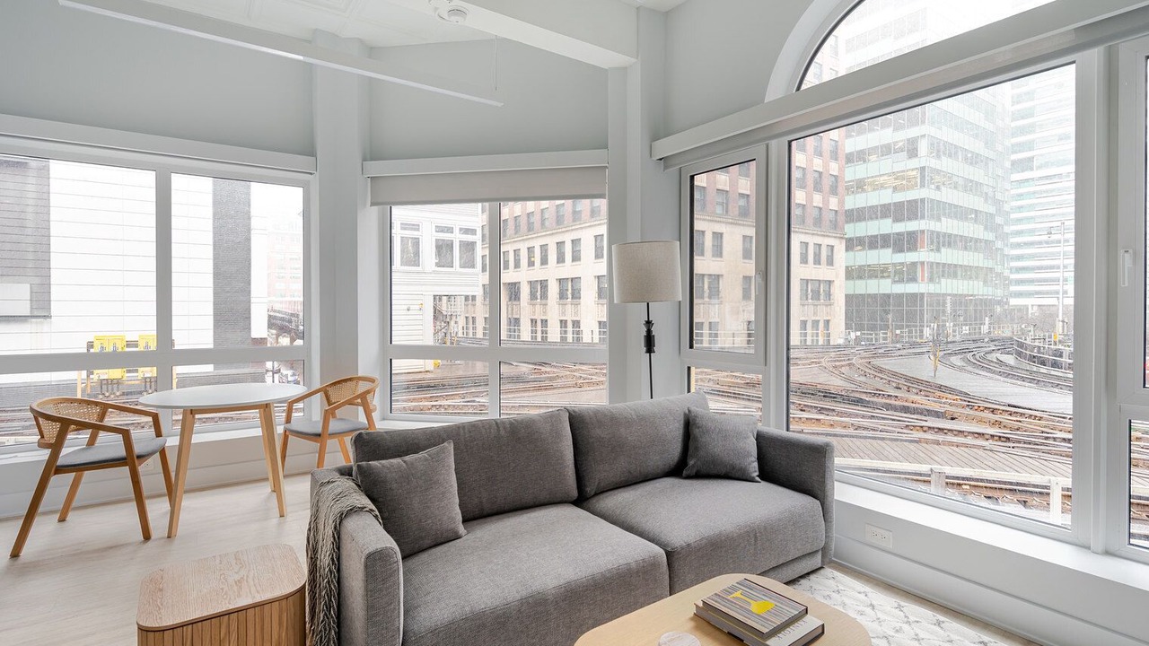 Photo of Livingroom in Downtown Chicago