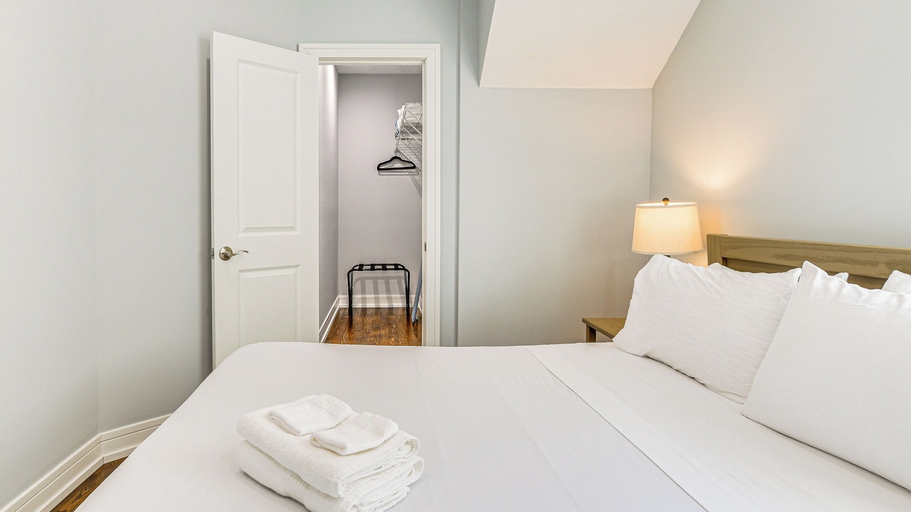 Photo of Bedroom in Bucktown