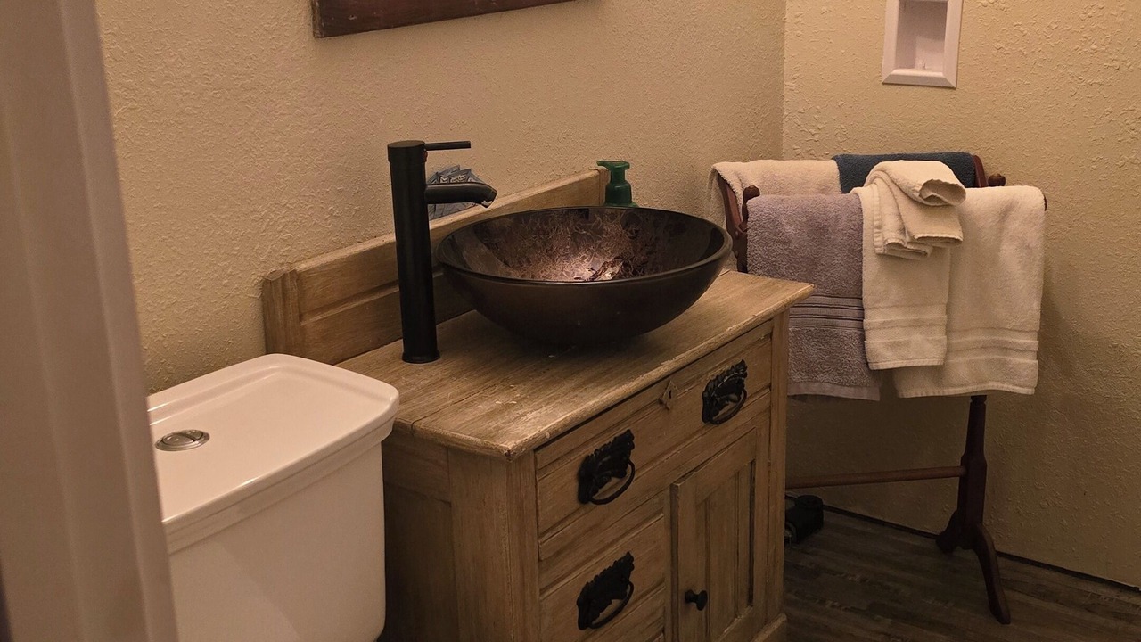 Photo of Bathroom in Niota