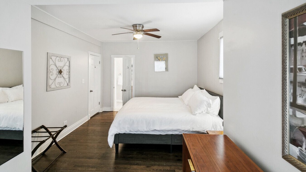 Photo of Bedroom in Libertyville