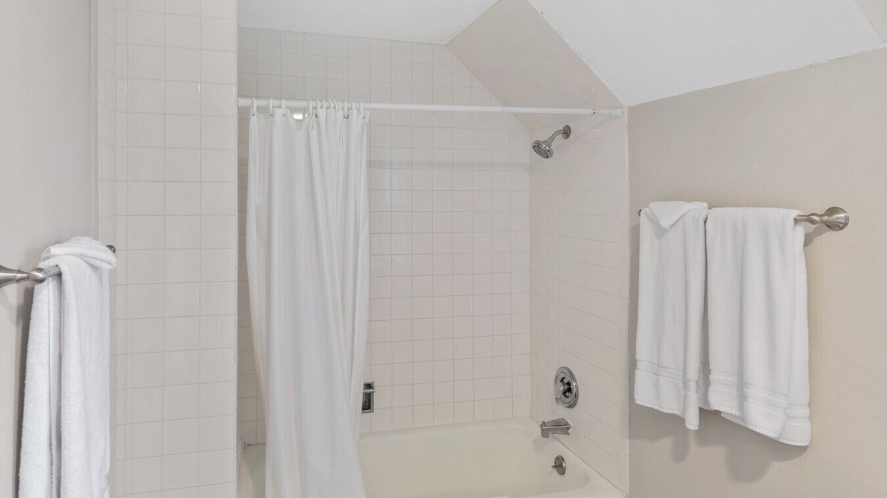 Photo of Bathroom in Libertyville