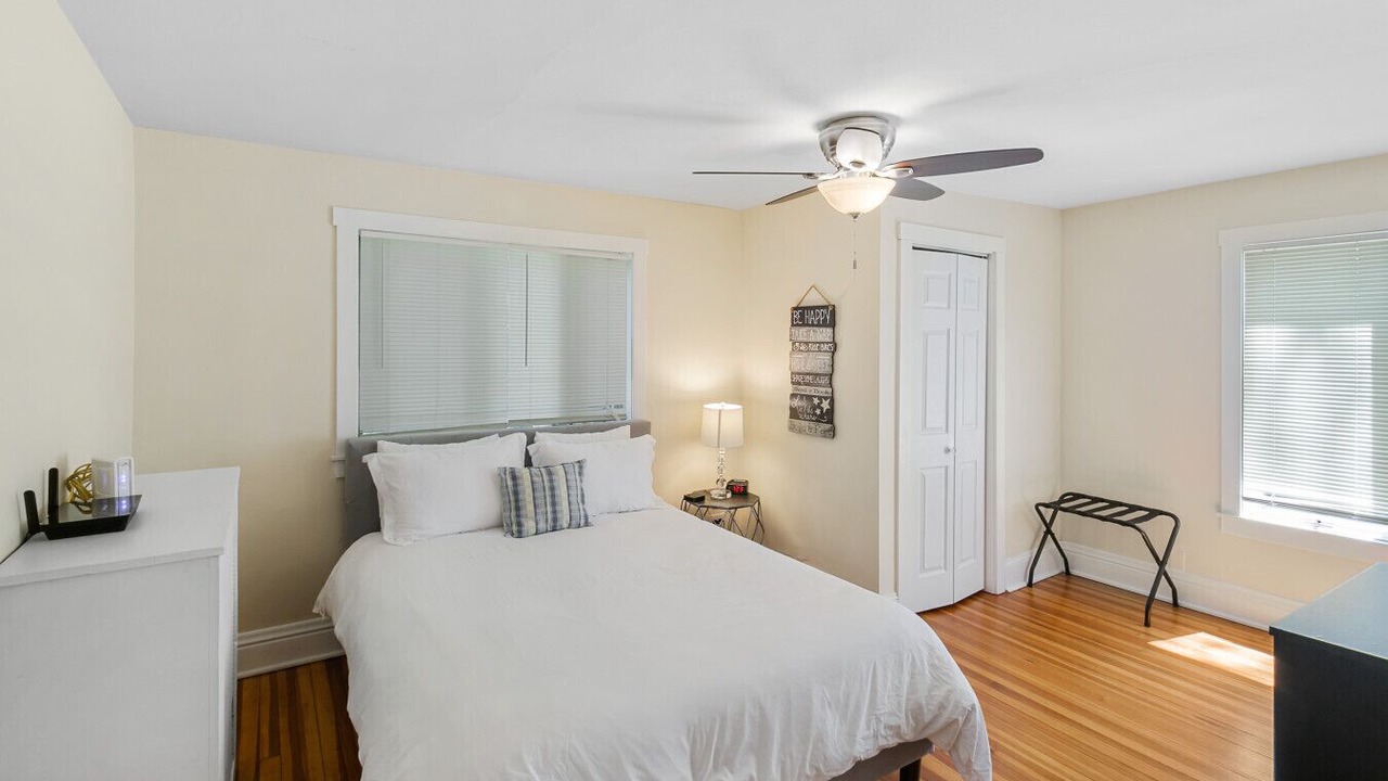 Photo of Bedroom in Libertyville