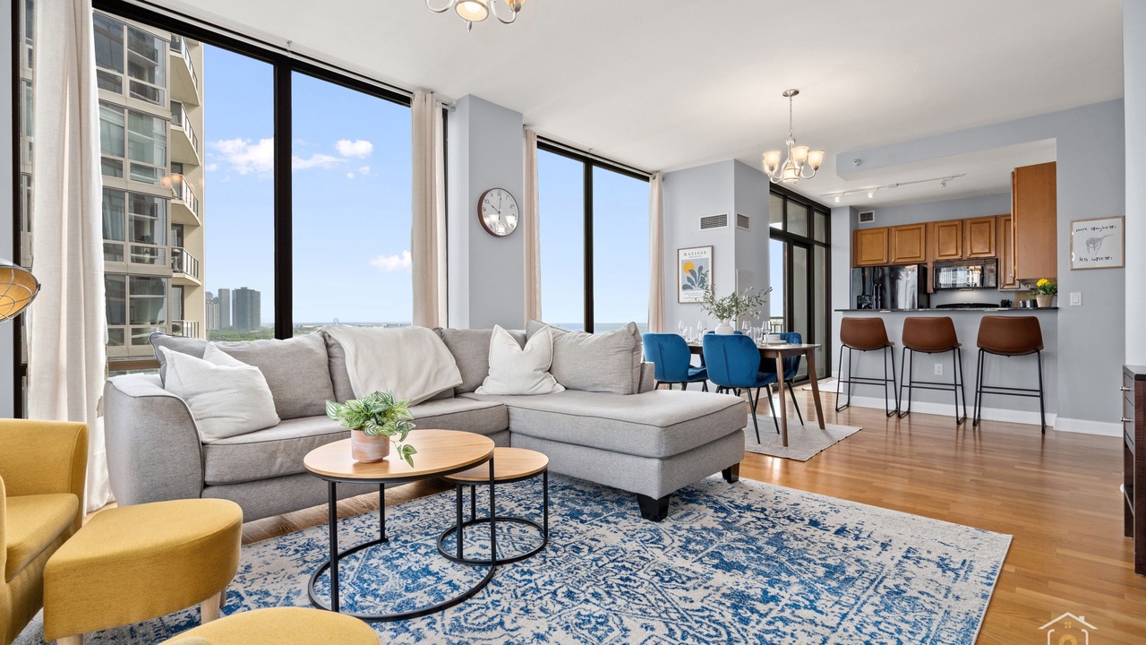 Photo of Livingroom in South Loop