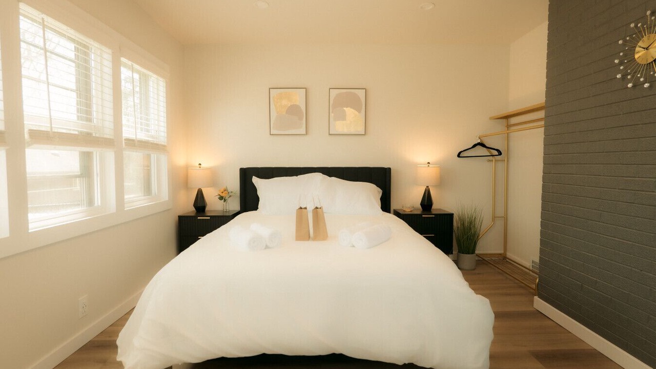 Photo of Bedroom in Orange Prairie