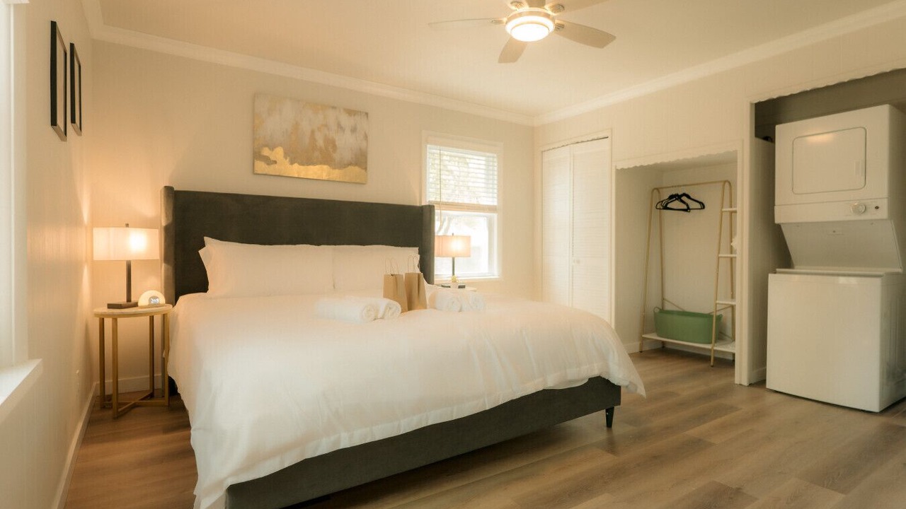 Photo of Bedroom in Orange Prairie