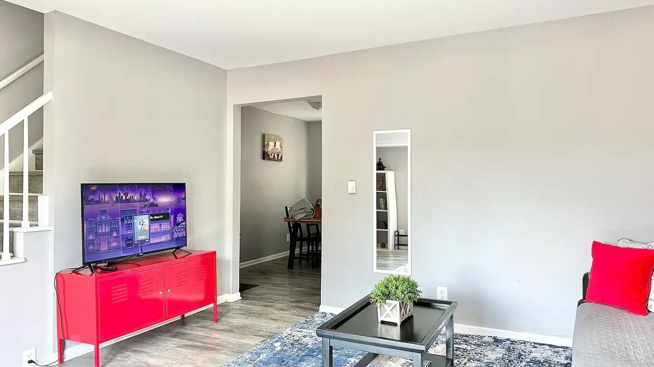 Photo of Livingroom in Yorkville