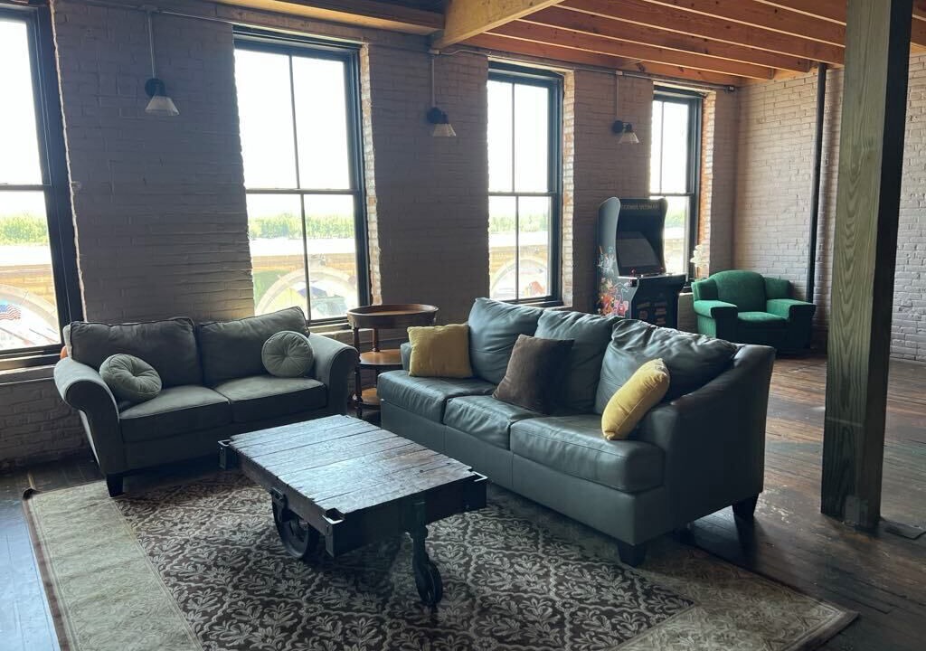 Photo of Livingroom in Elco