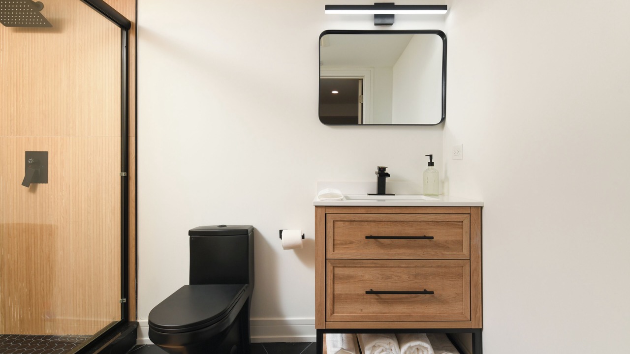Photo of Bathroom in Burr Ridge