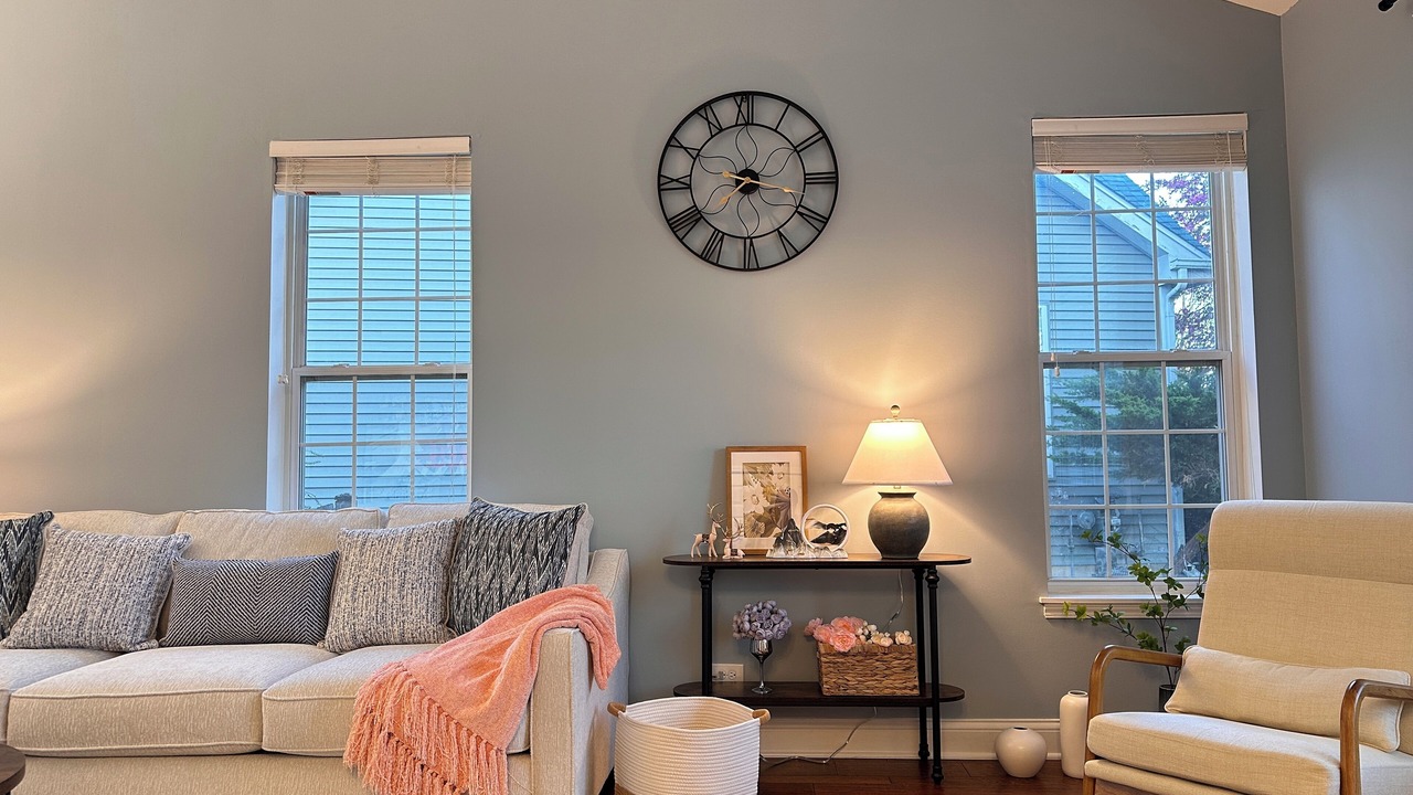Photo of Livingroom in Fox Valley