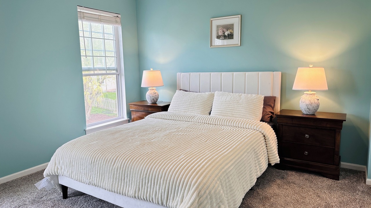 Photo of Bedroom in Fox Valley