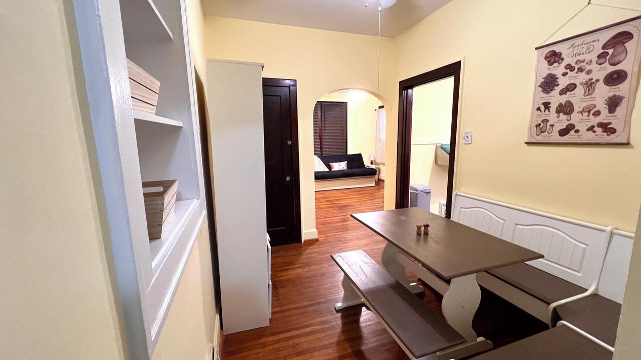 Photo of Livingroom in Belleville