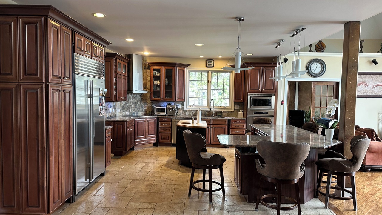 Photo of Kitchen in Roselle