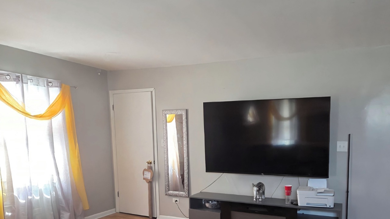 Photo of Livingroom in West Pullman