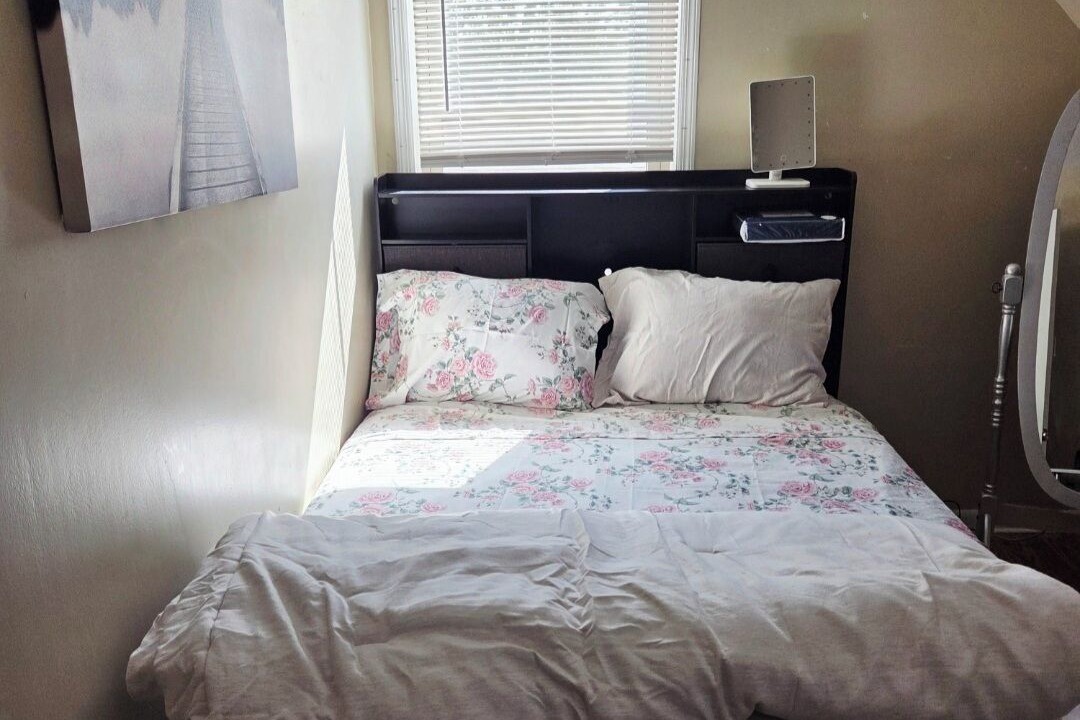 Photo of Bedroom in West Pullman