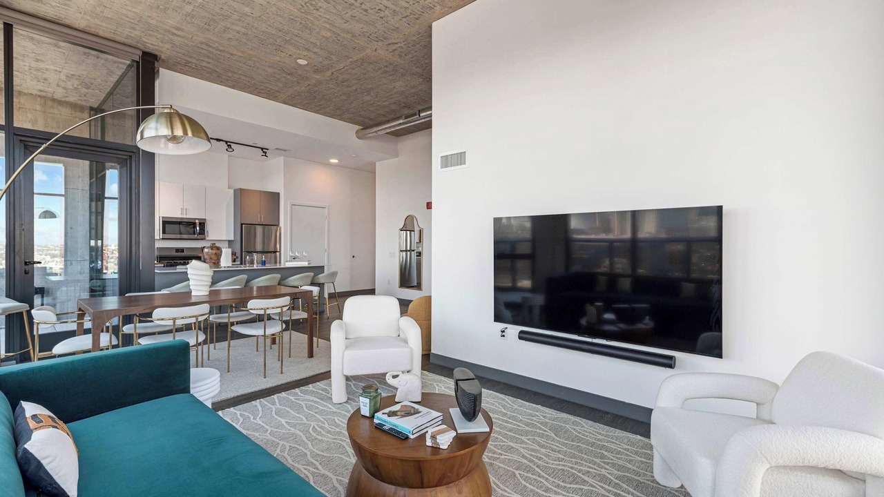 Photo of Livingroom in West Loop