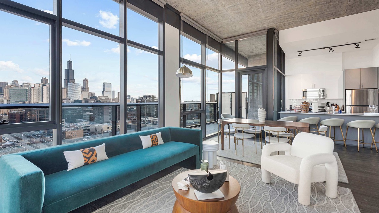 Photo of Livingroom in West Loop