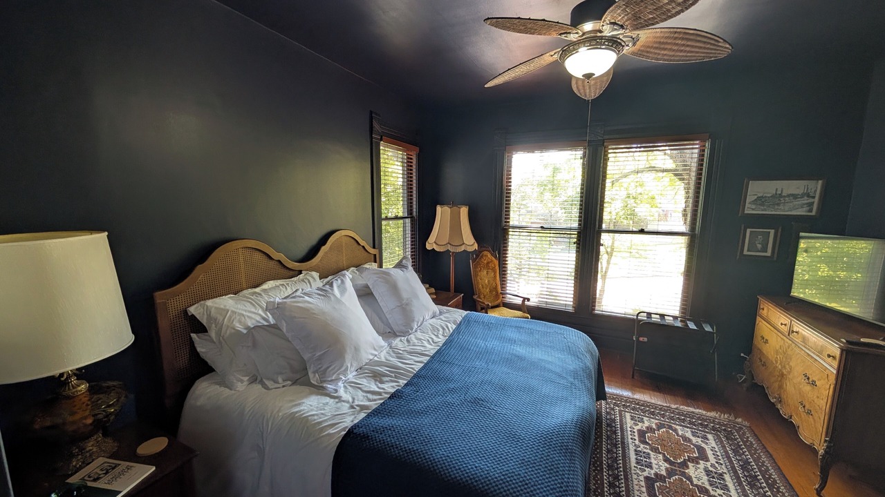 Photo of Bedroom in Anna