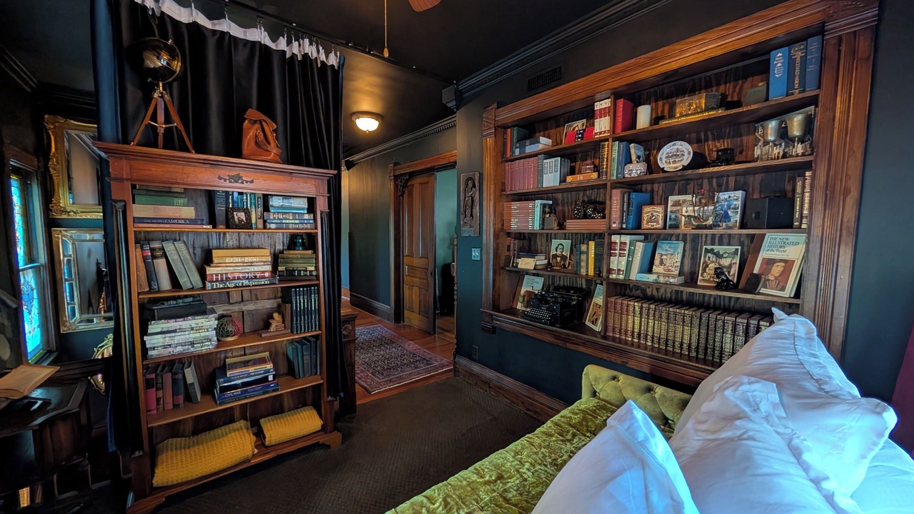 Photo of Bedroom in Anna