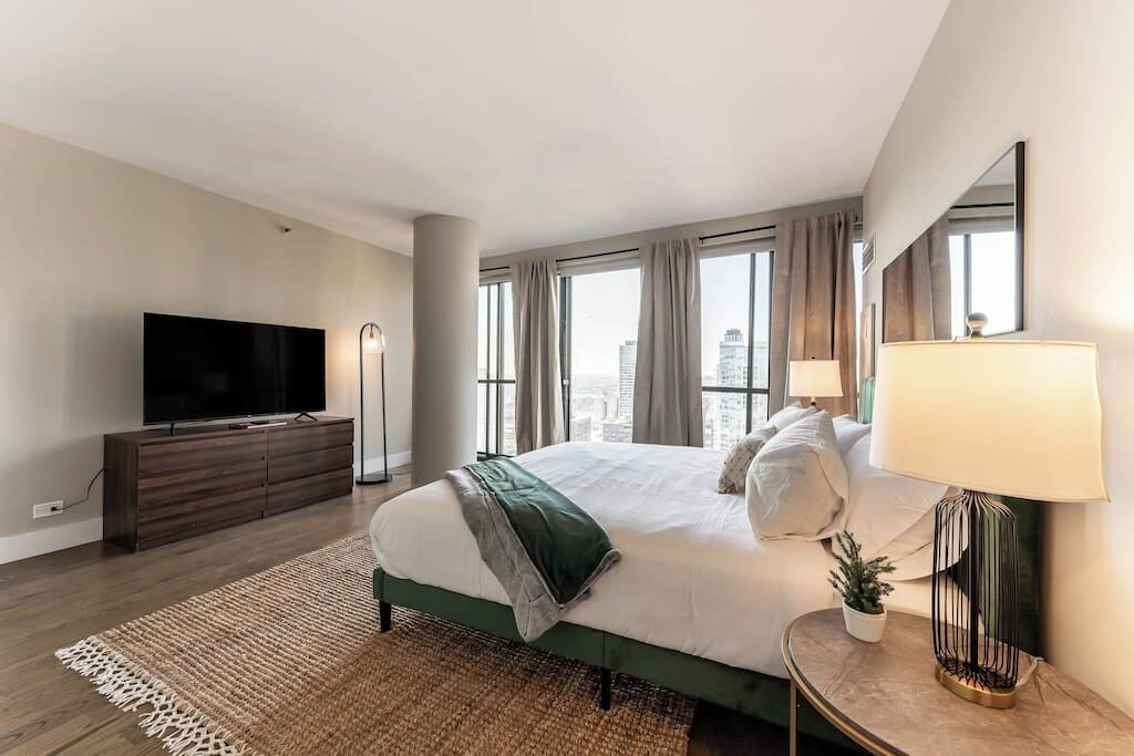 Photo of Bedroom in The Loop
