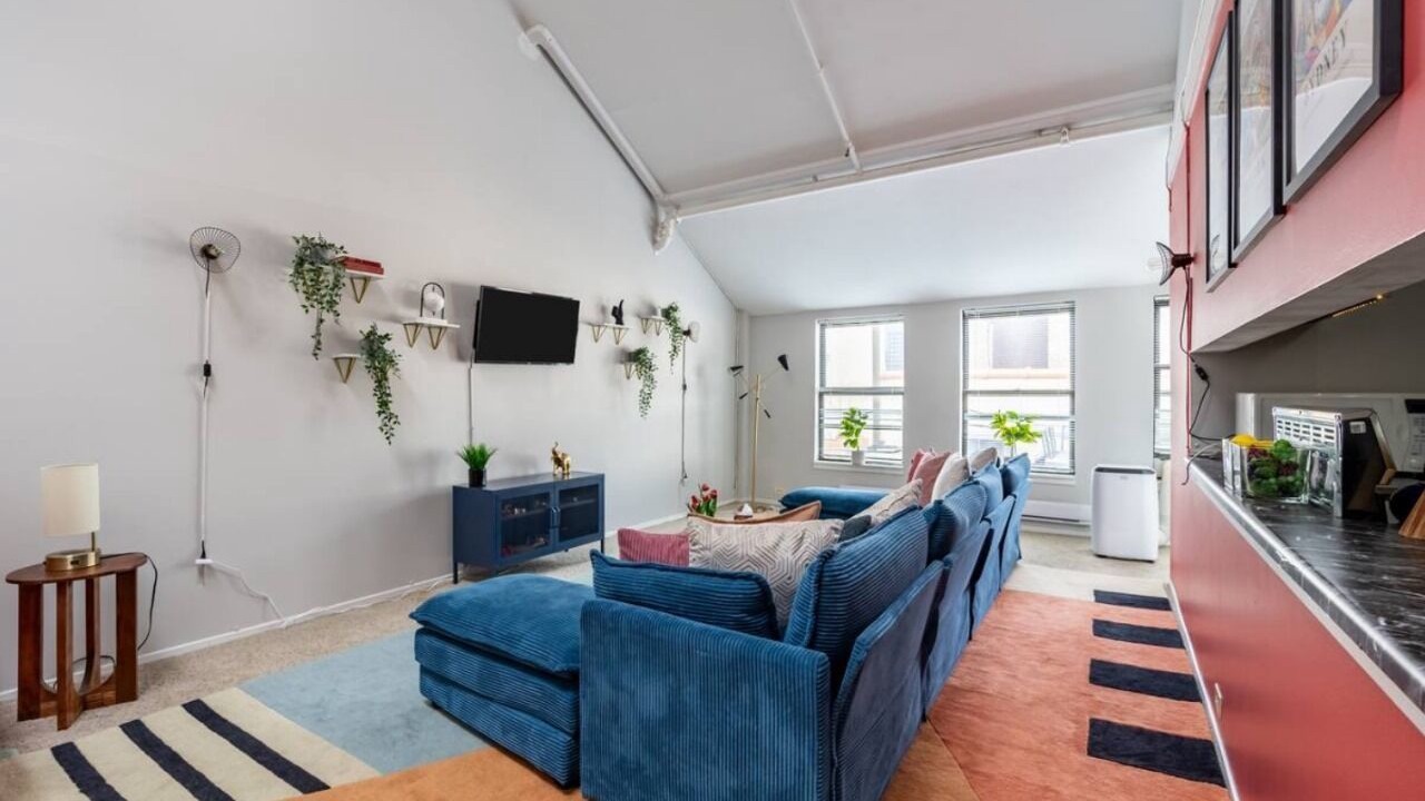 Photo of Livingroom in Printers Row