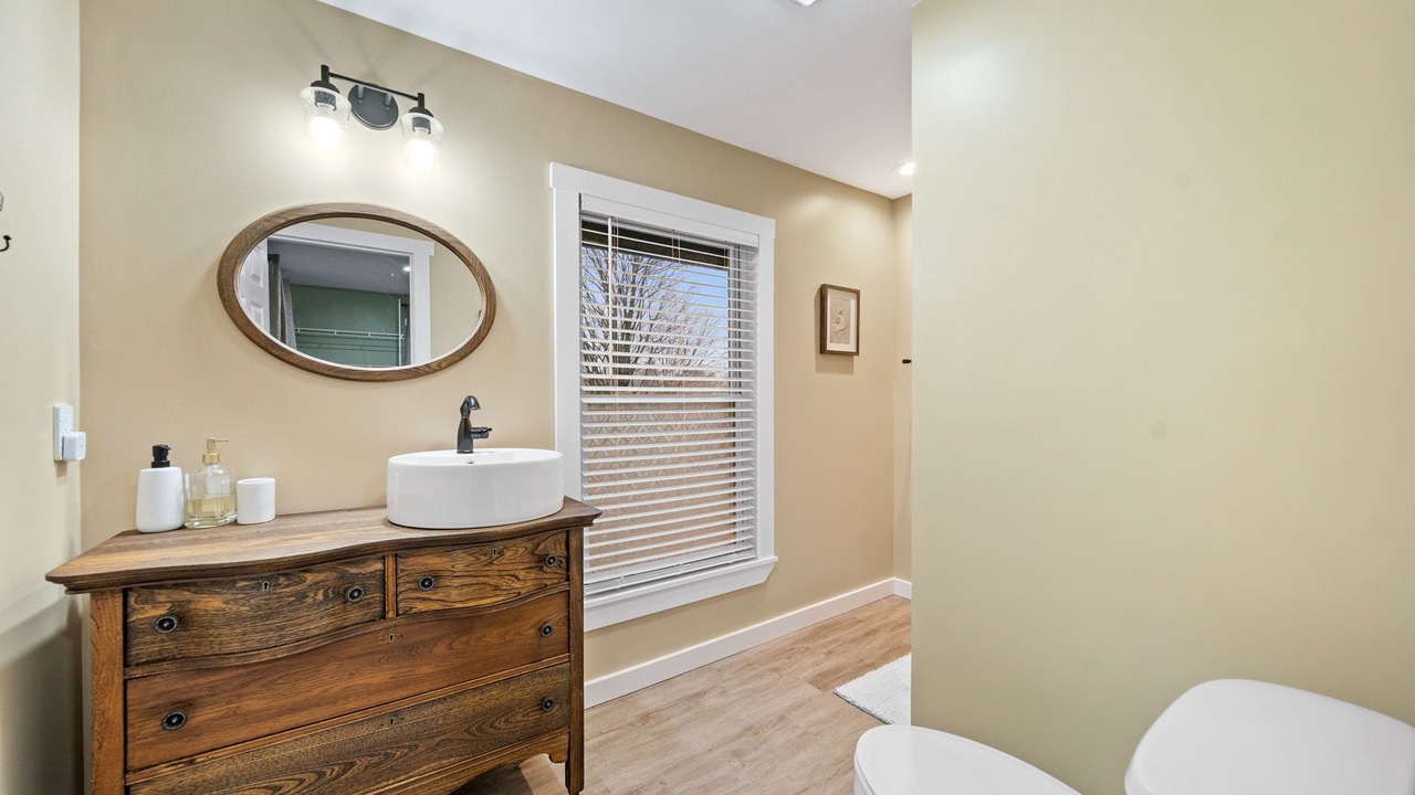 Photo of Bathroom in Yorkville