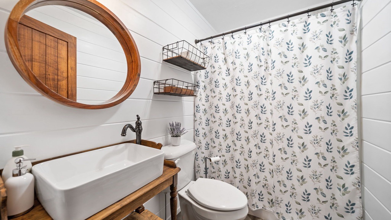 Photo of Bathroom in Yorkville