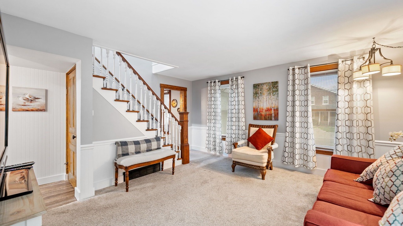 Photo of Livingroom in Yorkville