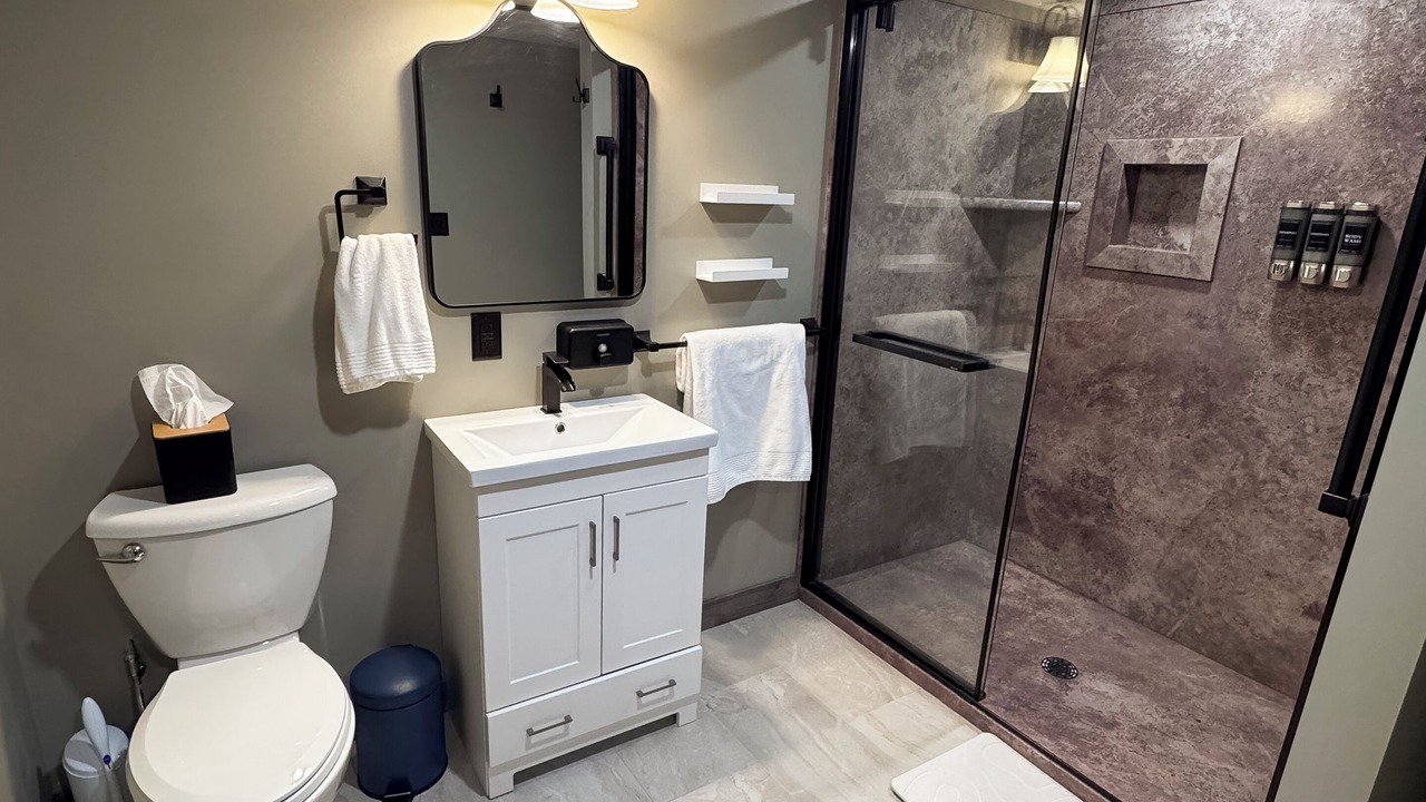 Photo of Bathroom in Shelbyville