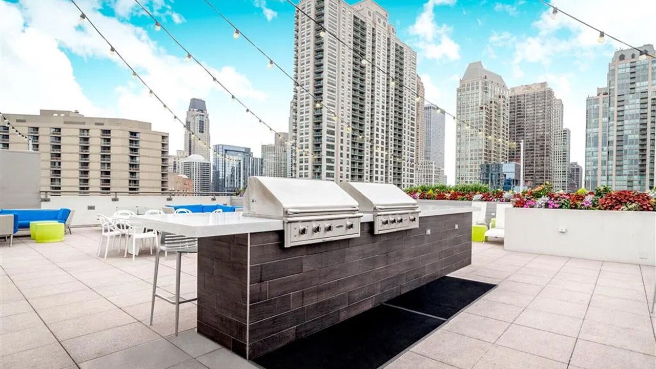 Photo of Outdoor in Near North Side