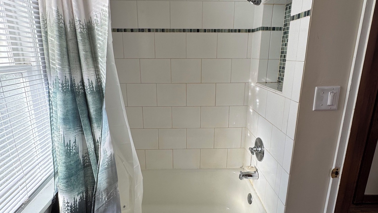 Photo of Bathroom in Sycamore
