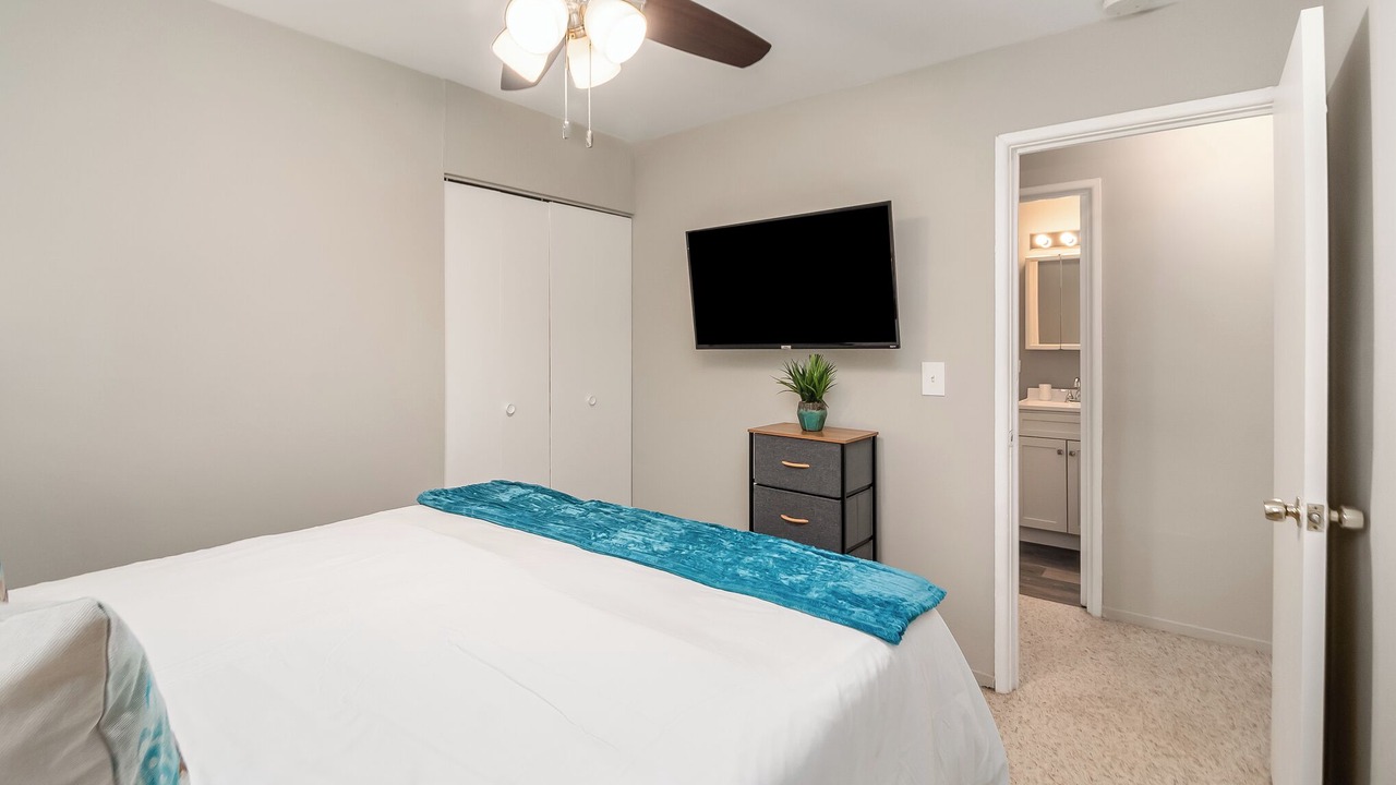 Photo of Bedroom in Orland Park