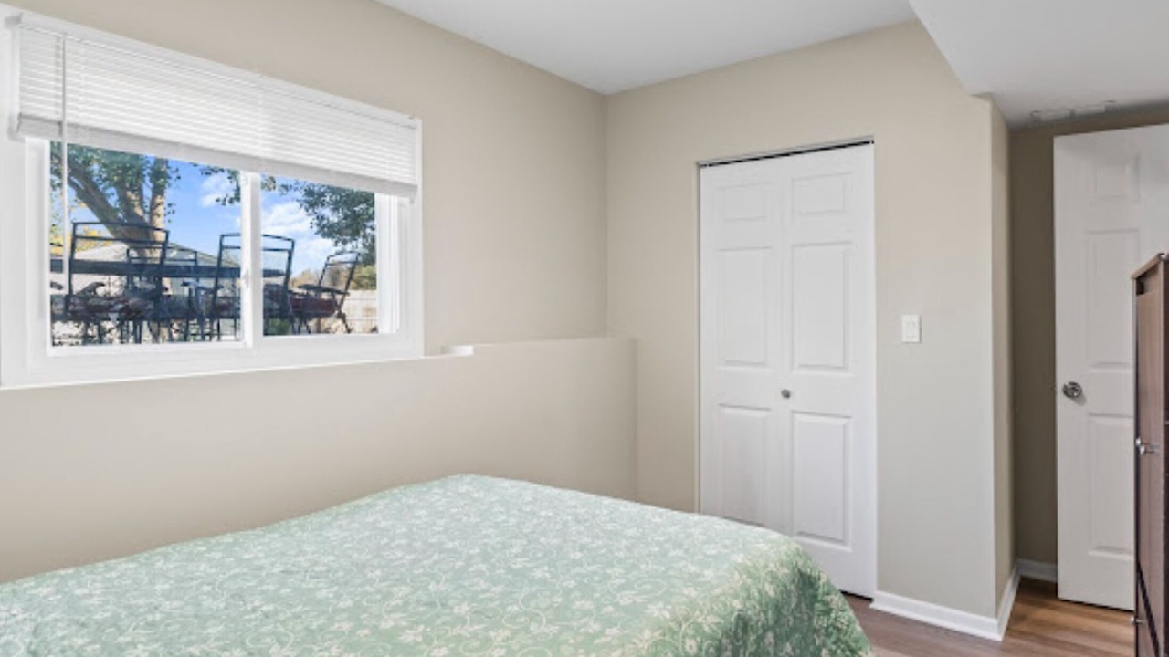 Photo of Bedroom in North Chicago