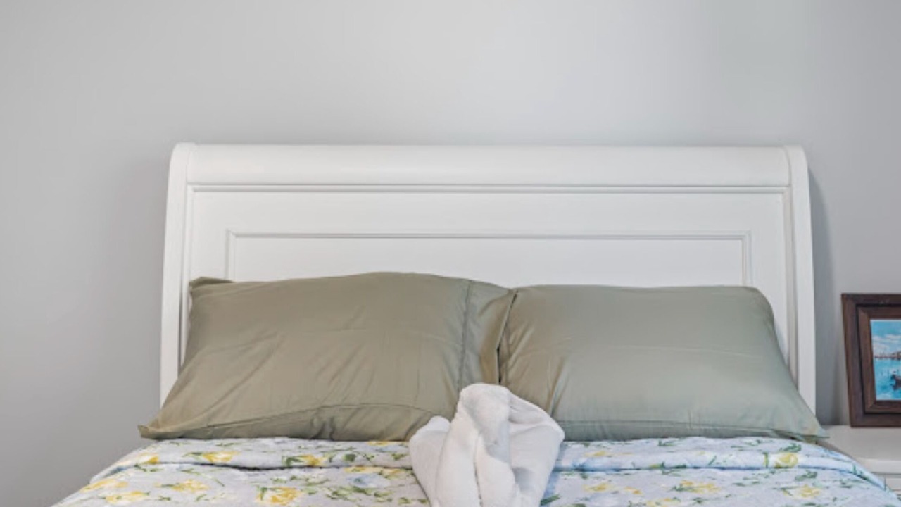 Photo of Bedroom in North Chicago