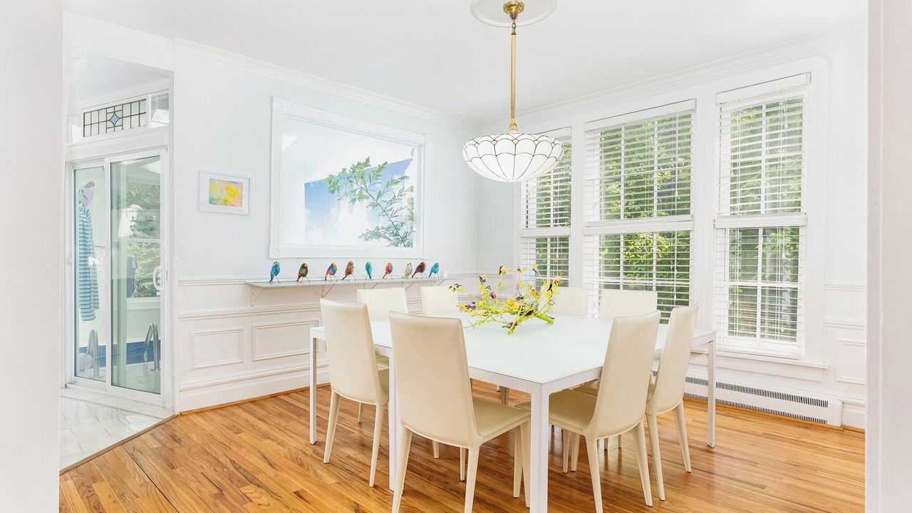 Photo of Bedroom in Evanston