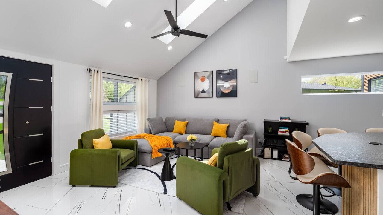 Photo of Livingroom in Rockford