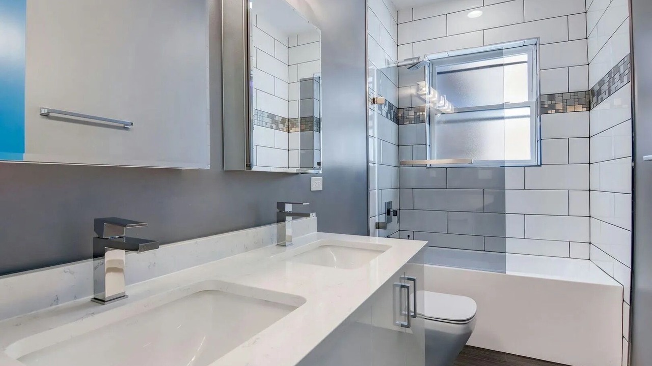 Photo of Bathroom in West Town