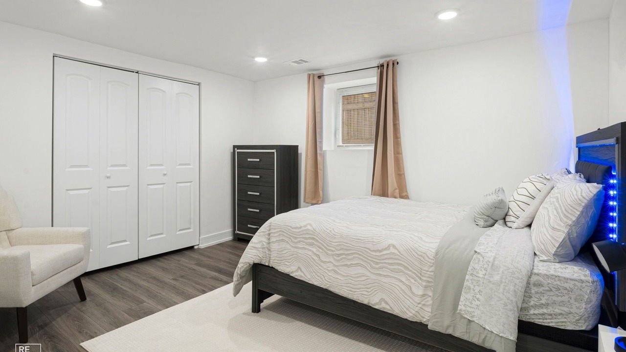 Photo of Bedroom in Englewood