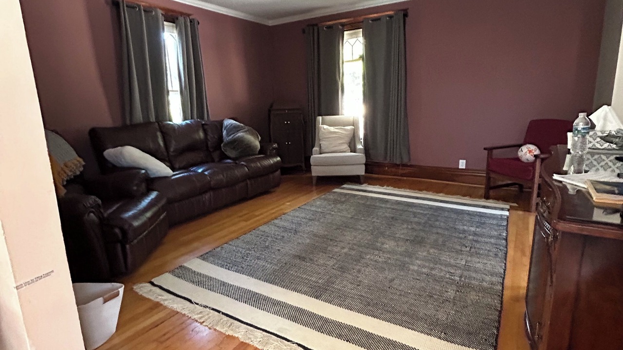 Photo of Livingroom in Fulton