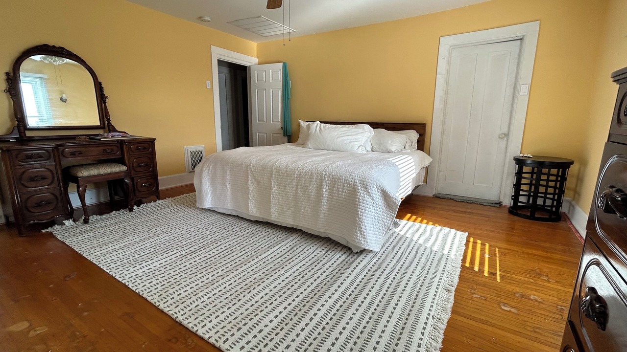Photo of Bedroom in Fulton