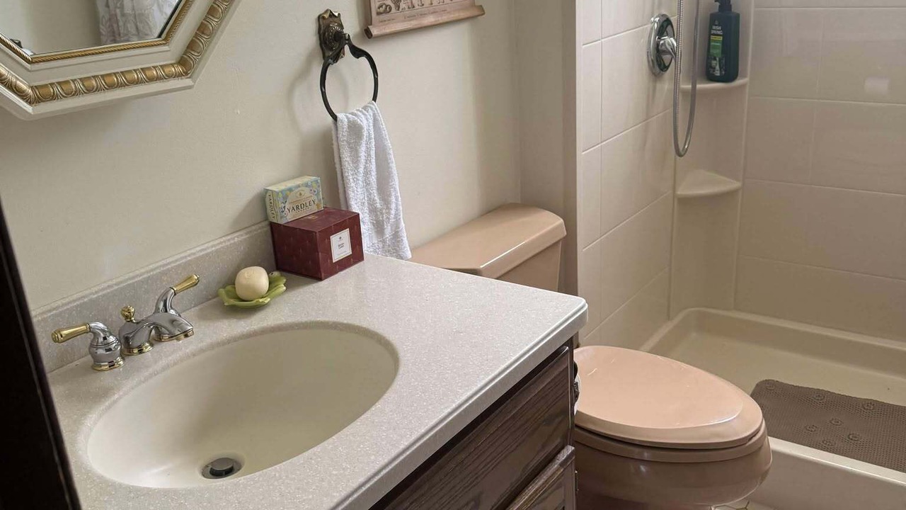 Photo of Bathroom in Homer Glen