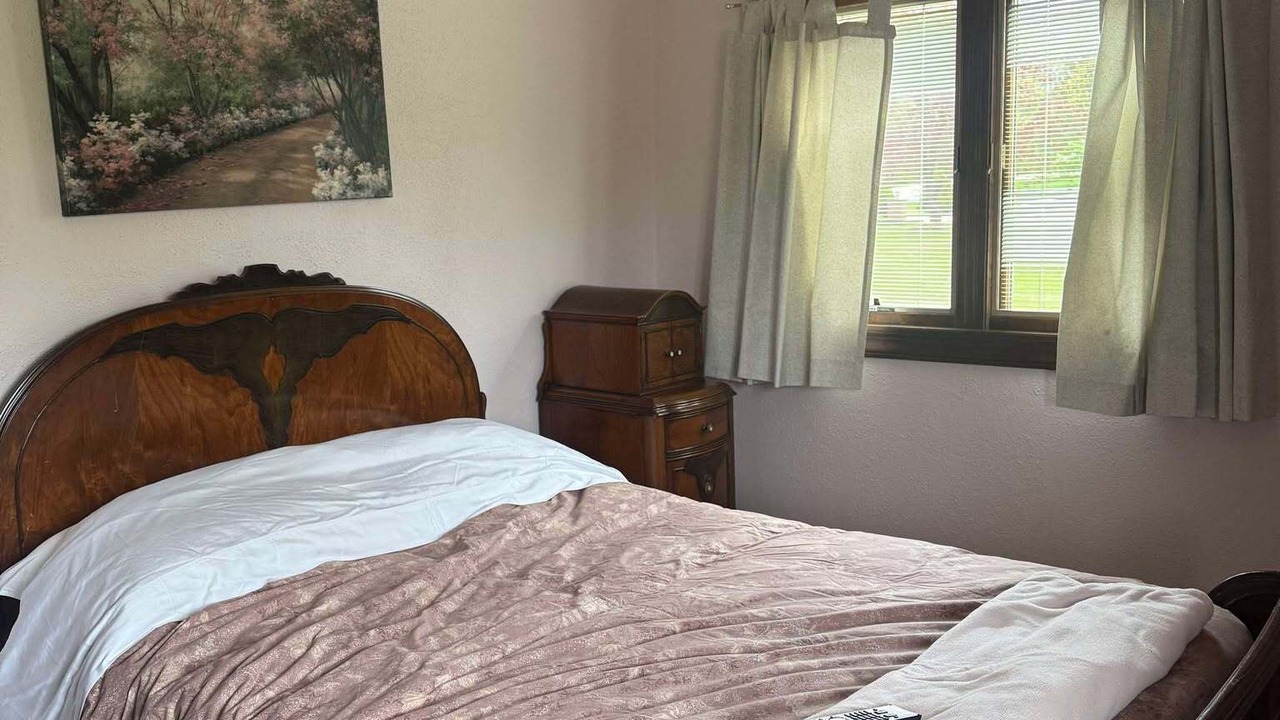 Photo of Bedroom in Homer Glen