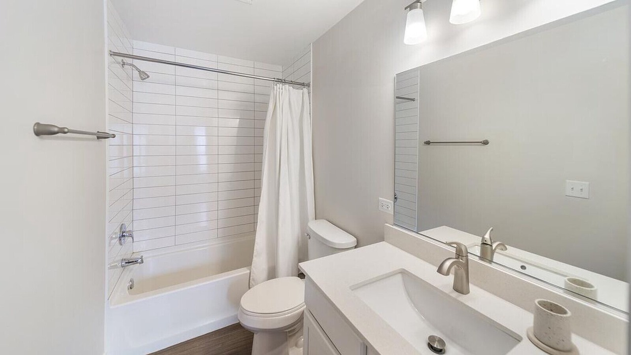 Photo of Bathroom in Willow Springs