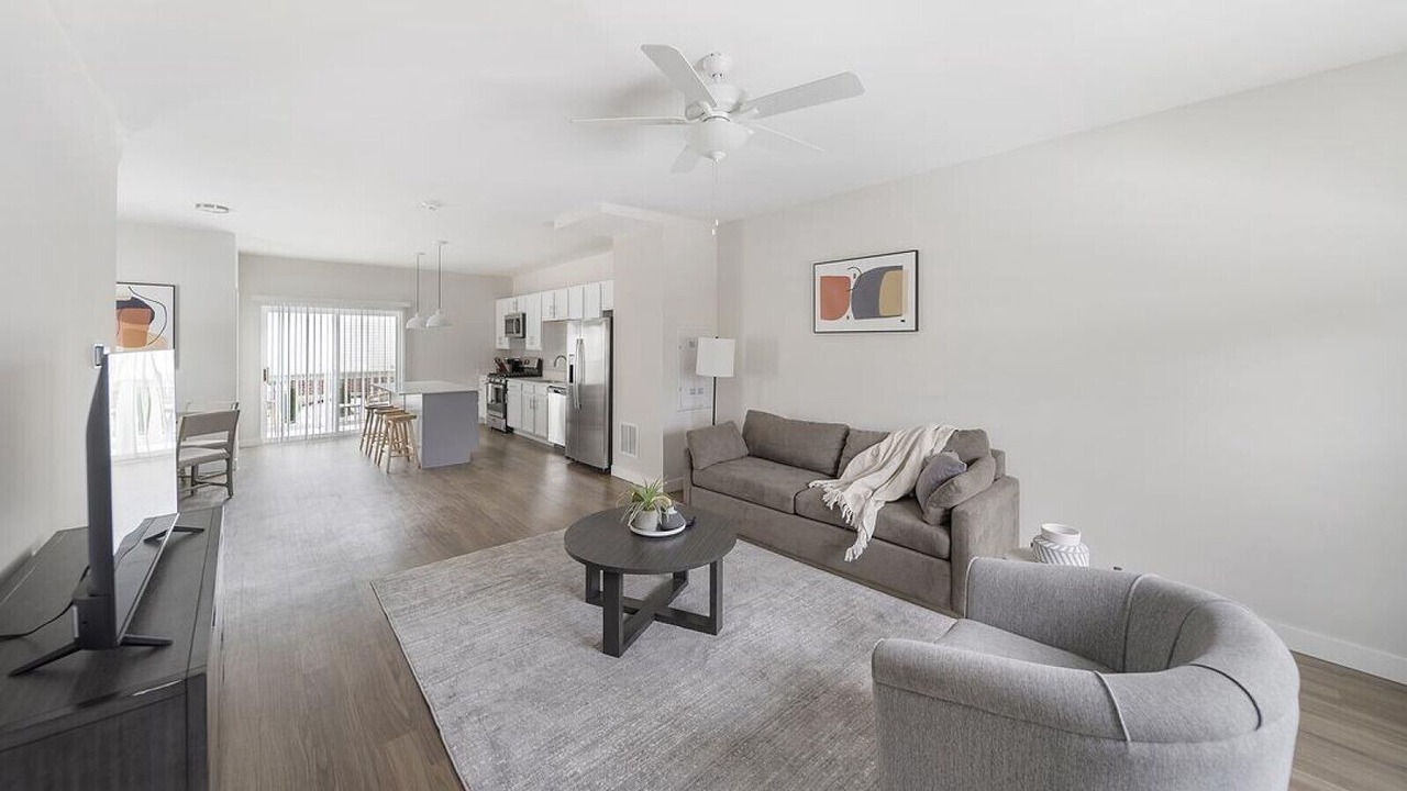Photo of Livingroom in Willow Springs
