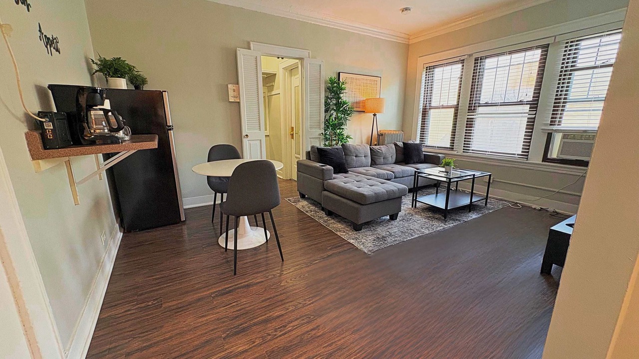 Photo of Livingroom in Hyde Park