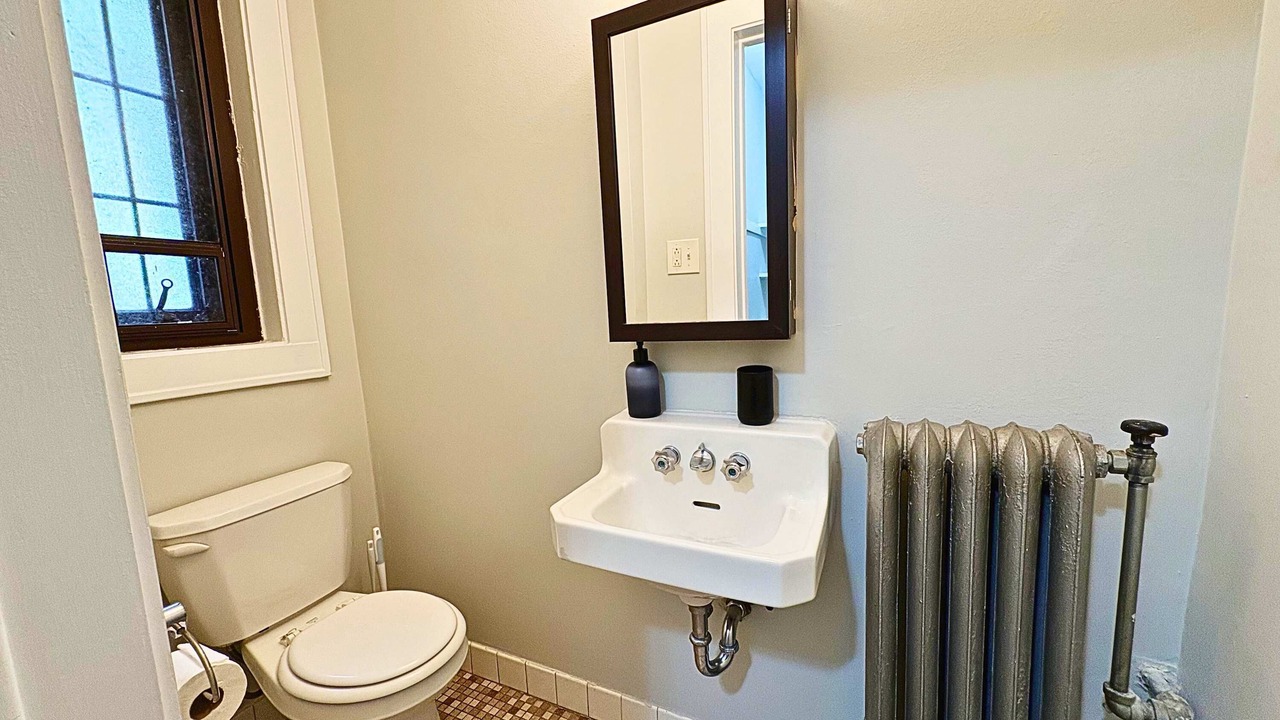 Photo of Bathroom in Hyde Park