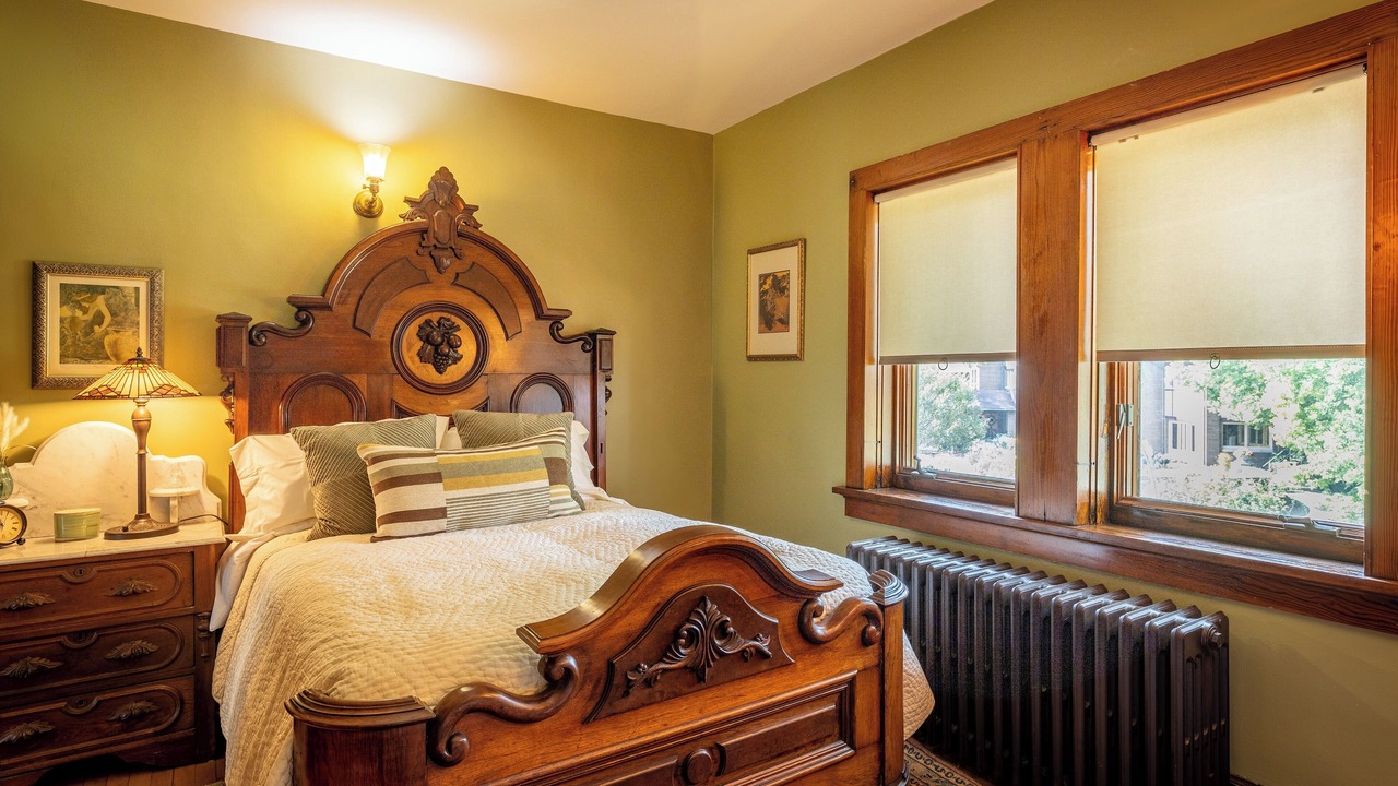Photo of Bedroom in Rock Island