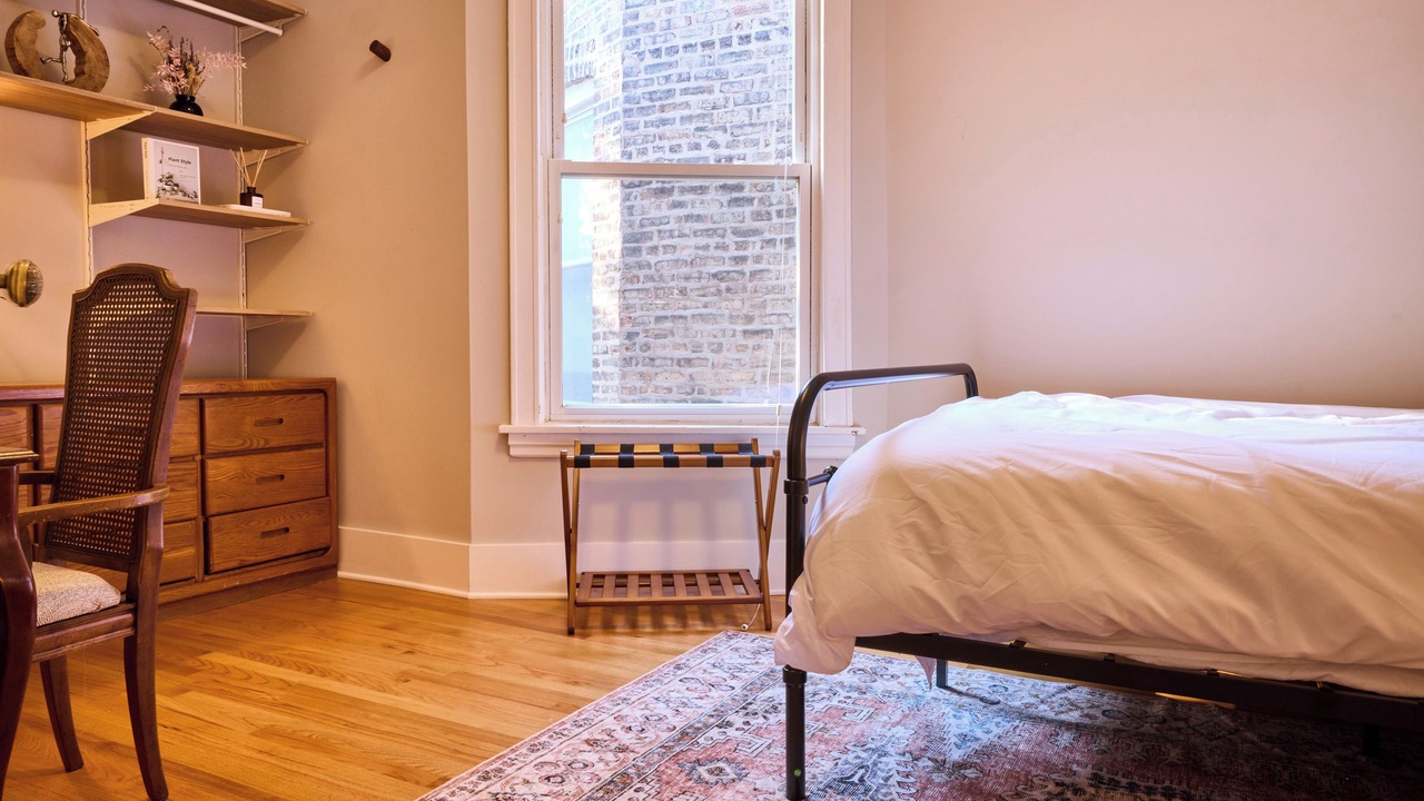 Photo of Bedroom in Logan Square