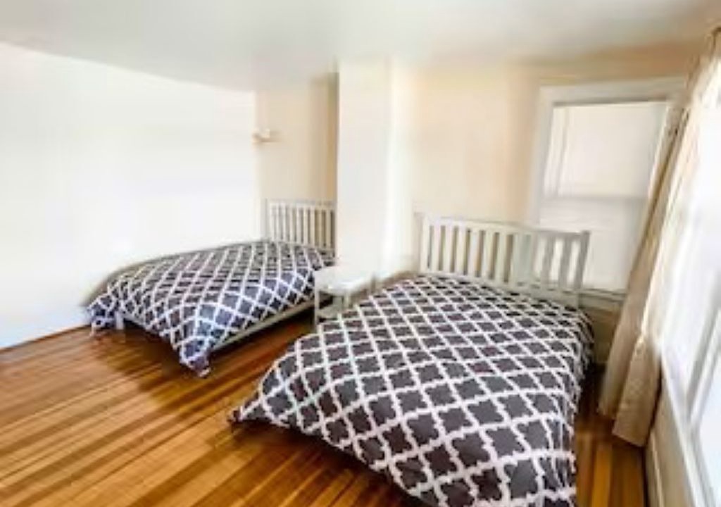 Photo of Bedroom in Solon Mills