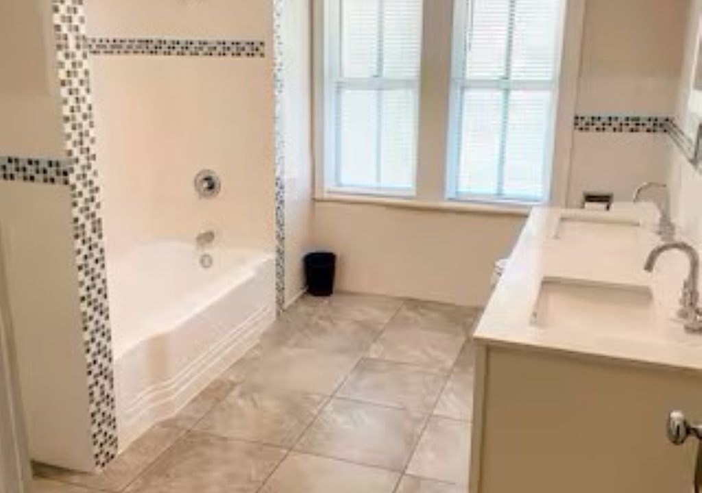 Photo of Bathroom in Solon Mills