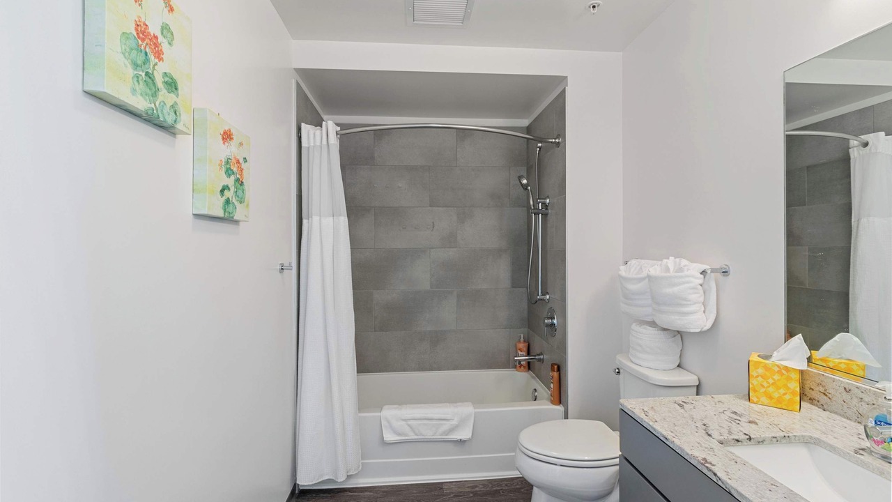 Photo of Bathroom in West Bucktown